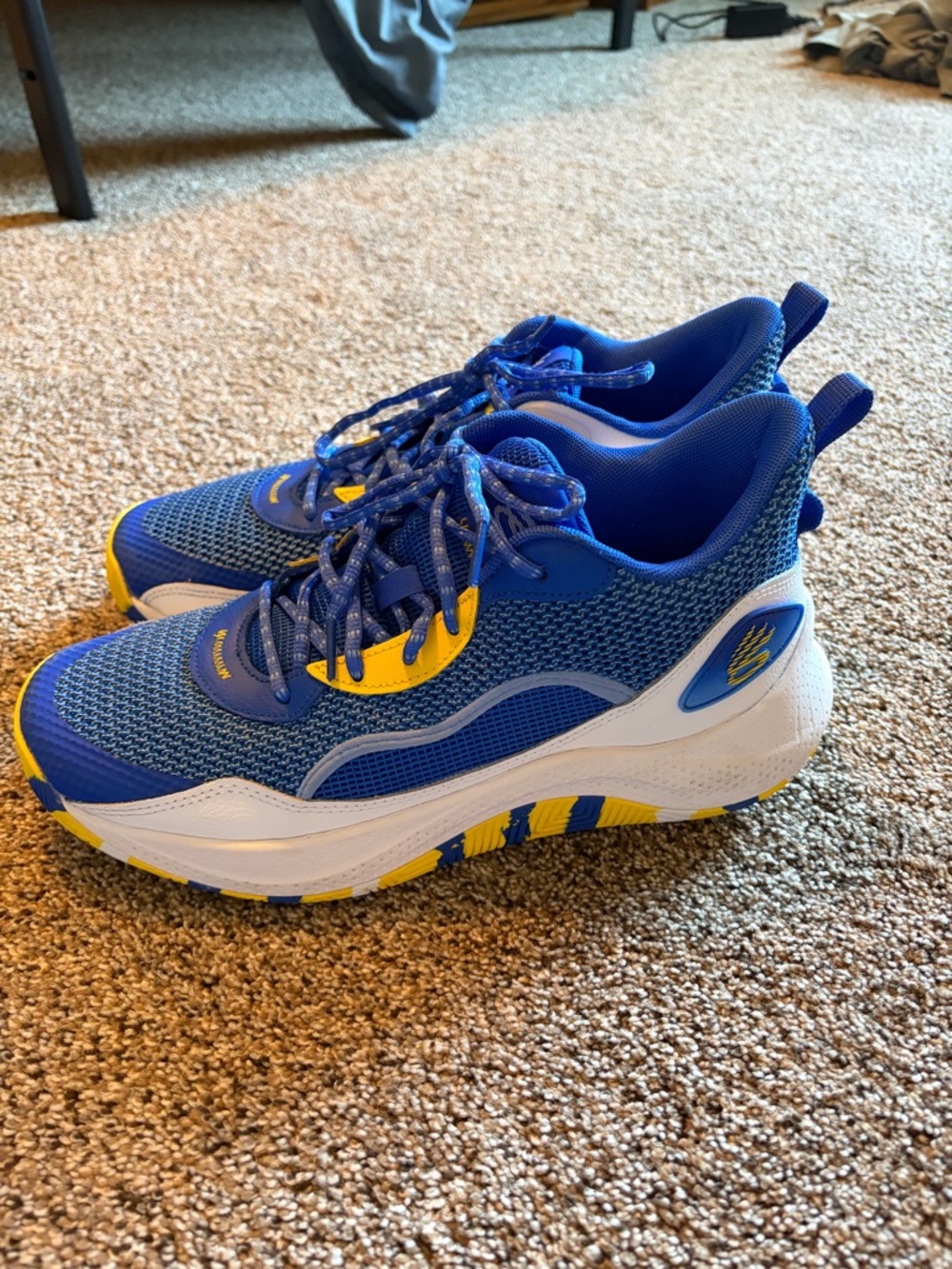 Under Armour Curry 3Z 24 Basketball Shoes
